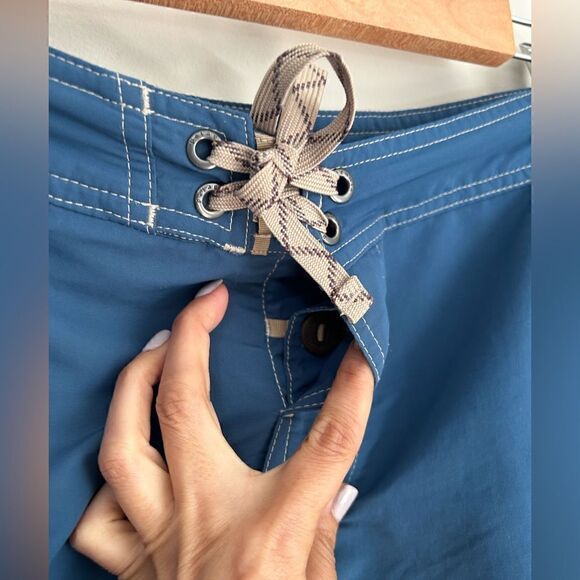 Patagonia Mens Blue Board Shorts - Picture 5 of 8